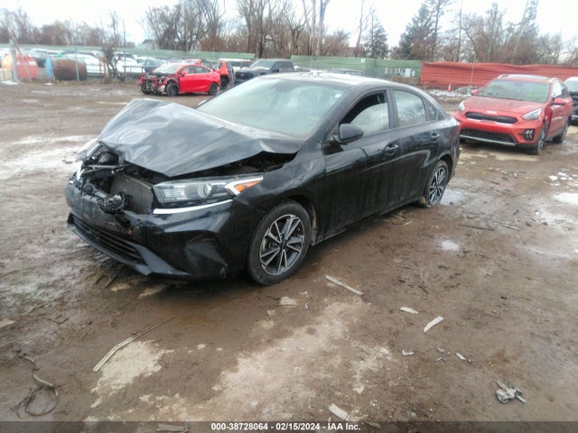 KIA Forte Lxs 2022 3KPF24AD9NE442156 Image 2