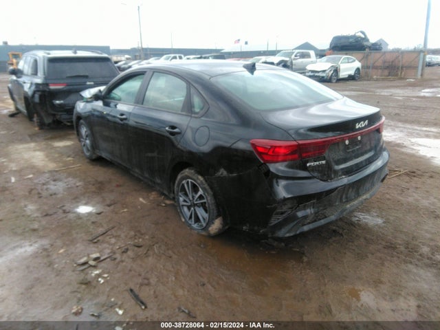 KIA Forte Lxs 2022 3KPF24AD9NE442156 Image 3