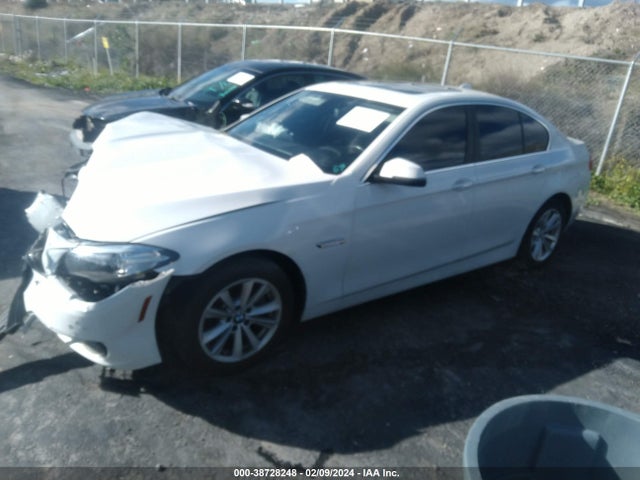 BMW 528I 2016 WBA5A5C59GG349308 Image 2