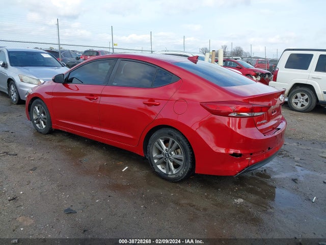Hyundai ELANTRA SEL 2018 5NPD84LF8JH237423 Image 3