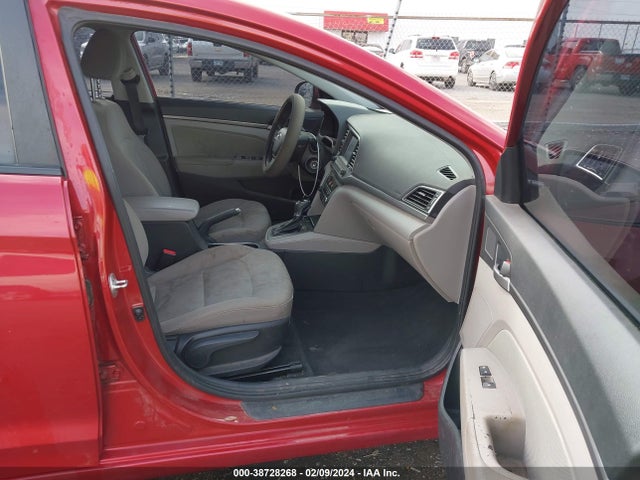 Hyundai ELANTRA SEL 2018 5NPD84LF8JH237423 Image 5