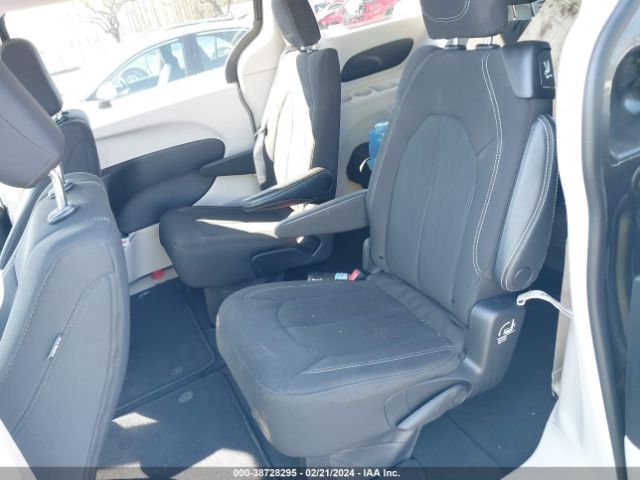 2C4RC1CG5PR530171 Chrysler Voyager Lx