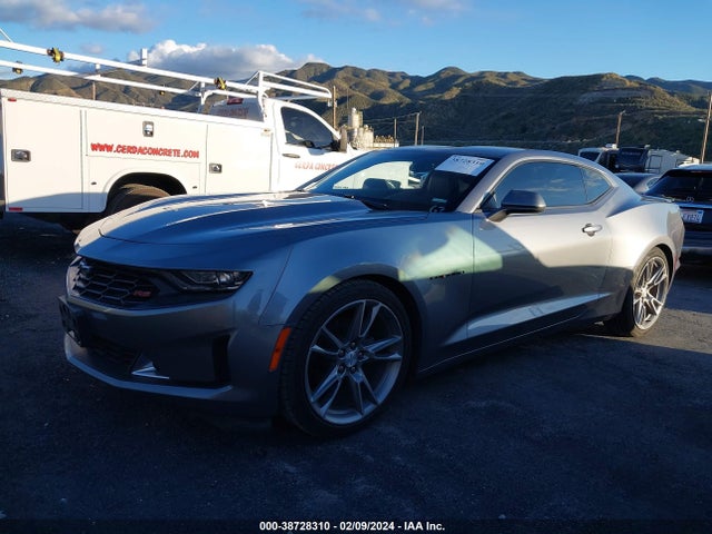Chevrolet Camaro 2lt 2019 1G1FD1RS8K0147641 Image 2