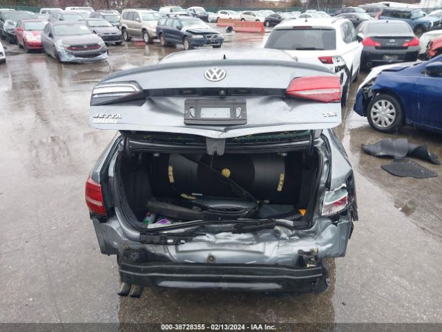 3VWD17AJ1GM330393 Volkswagen Jetta 1.8t Sport