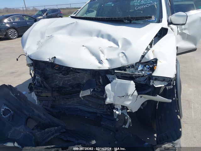 Nissan ROGUE S 2016 JN8AT2MT7GW015943 Image 11