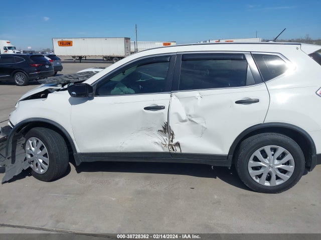 Nissan ROGUE S 2016 JN8AT2MT7GW015943 Image 13