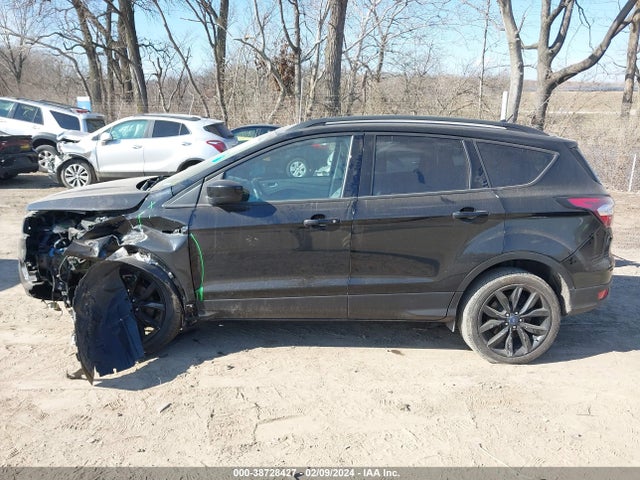 Ford ESCAPE SE 2018 1FMCU0GD3JUA83147 Image 14