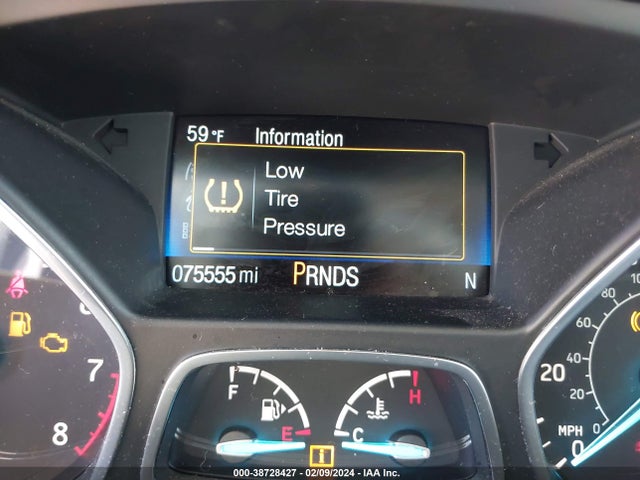 Ford ESCAPE SE 2018 1FMCU0GD3JUA83147 Image 15