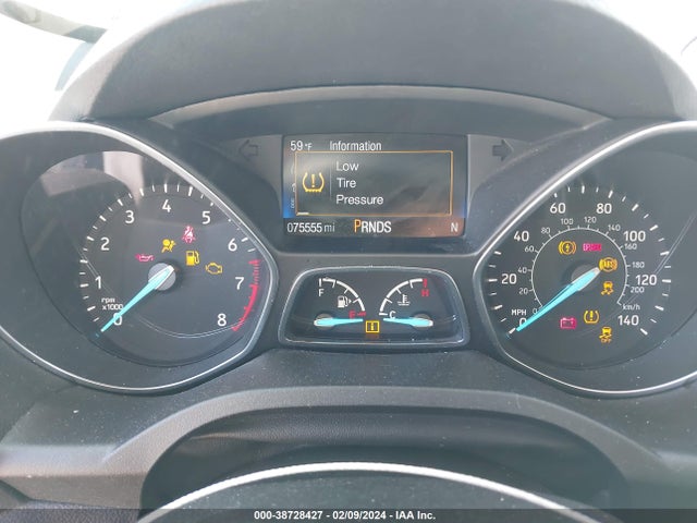 Ford ESCAPE SE 2018 1FMCU0GD3JUA83147 Image 7