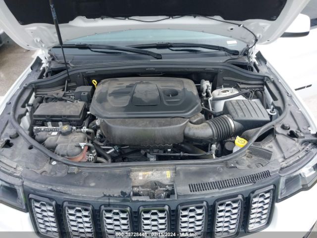 1C4RJEAG1NC126760 Jeep Grand Cherokee Wk Laredo X 4x2