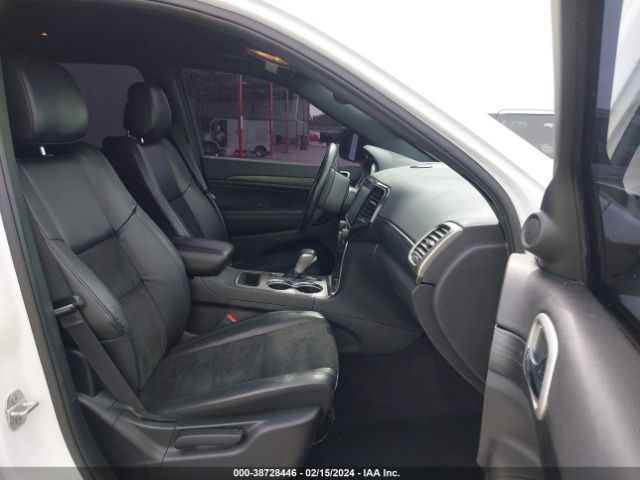 1C4RJEAG1NC126760 Jeep Grand Cherokee Wk Laredo X 4x2