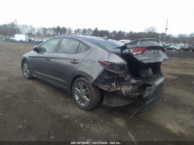 Hyundai Elantra Value Edition 2018 5NPD84LFXJH360141 Image 3