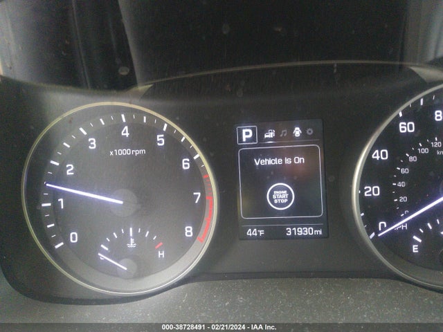 Hyundai Elantra Value Edition 2018 5NPD84LFXJH360141 Image 7