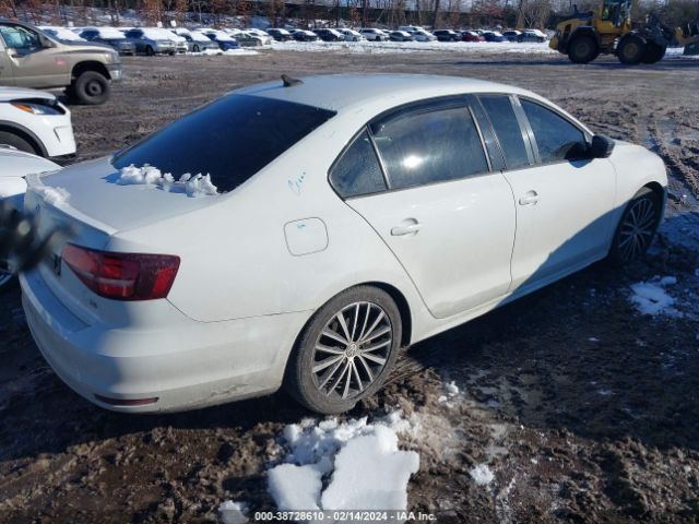 3VWD17AJ4GM385582 Volkswagen Jetta 1.8t Sport