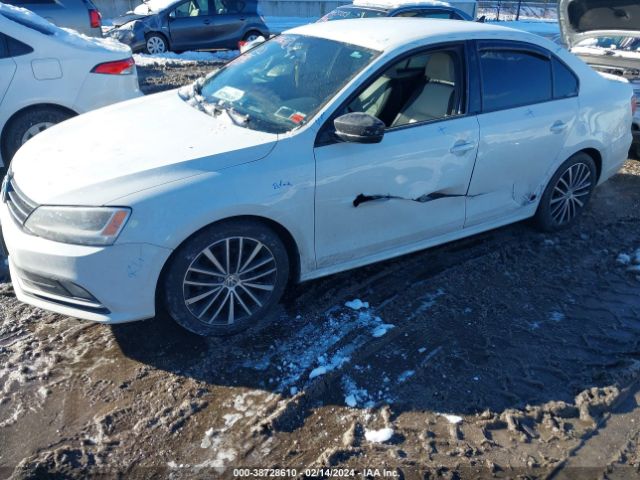 3VWD17AJ4GM385582 Volkswagen Jetta 1.8t Sport