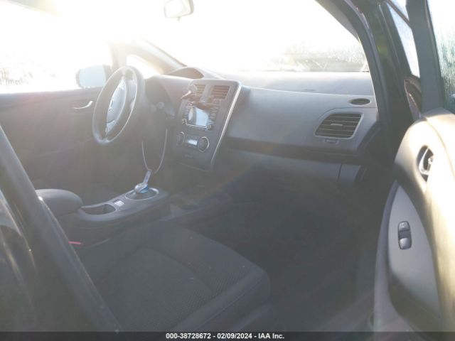 2017 NISSAN LEAF 1N4BZ0CP1HC307801 Photo 4