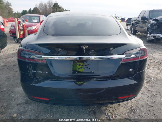 Tesla Model S 60/70/75/85 2016 5YJSA1E18GF150978 Image 17