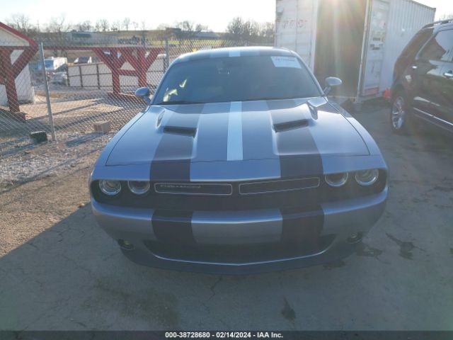 2C3CDZBG8FH715858 Dodge Challenger Sxt Plus