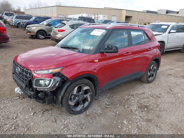 Hyundai Venue Limited 2022 KMHRC8A37NU204666 Image 2