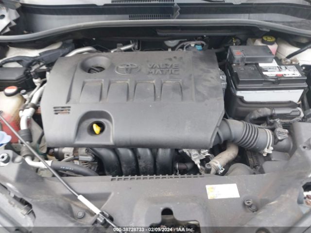 NMTKHMBX9JR005908 Toyota C-hr Xle Premium