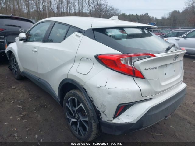 NMTKHMBX9JR005908 Toyota C-hr Xle Premium