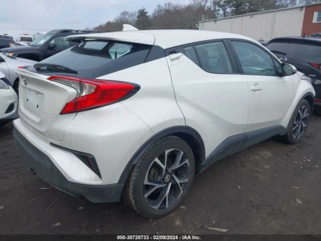 NMTKHMBX9JR005908 Toyota C-hr Xle Premium