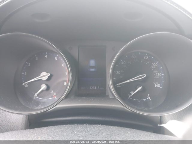 NMTKHMBX9JR005908 Toyota C-hr Xle Premium