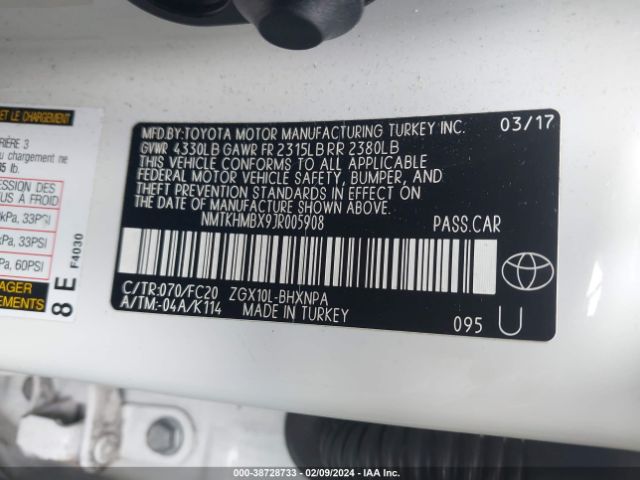 NMTKHMBX9JR005908 Toyota C-hr Xle Premium