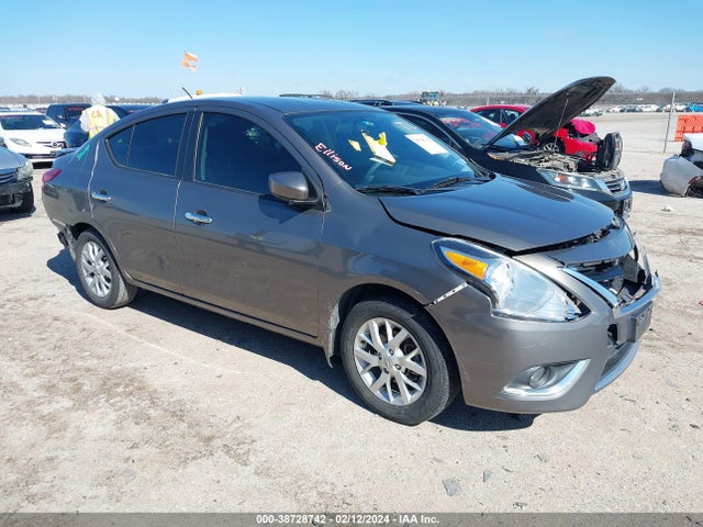 Nissan Versa 1.6 Sv 2016 3N1CN7AP3GL817238 zdjęcie główne
