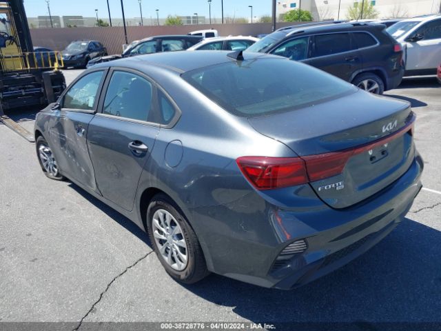 3KPF24AD8PE568821 KIA FORTE LX