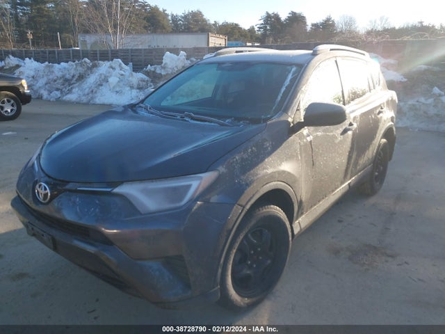JTMBFREV9GJ094951 Toyota RAV4 LE
