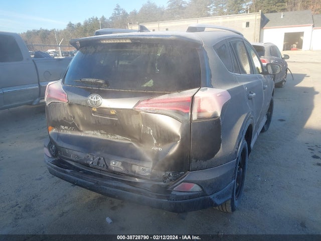 JTMBFREV9GJ094951 Toyota RAV4 LE
