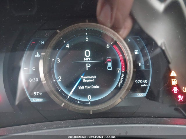 Lexus IS 300 2019 JTHBA1D28K5084595 Image 7