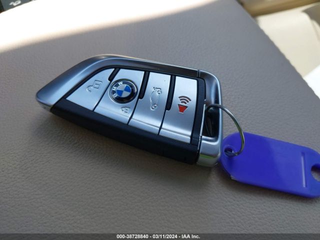 2020 BMW X3 5UXTY9C01L9B25225 Photo 10