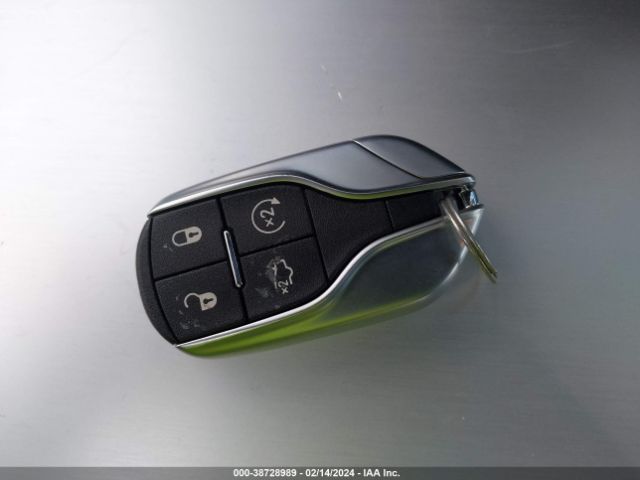 ZN661YUM7PX438968 Maserati Levante Modena