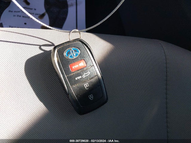 Toyota VENZA LE 2022 JTEAAAAH9NJ110411 Image 11