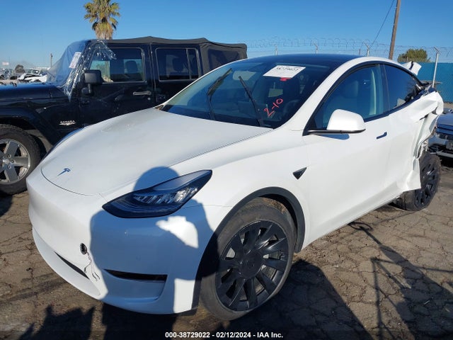 7SAYGDEE1NF492530 Tesla Model Y Long Range Dual Motor All-wheel Drive