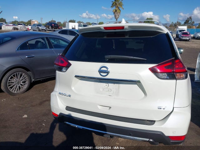 Nissan ROGUE SV 2019 5N1AT2MT3KC780794 Image 17