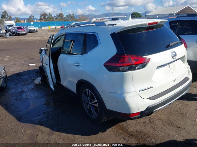 Nissan ROGUE SV 2019 5N1AT2MT3KC780794 Image 3