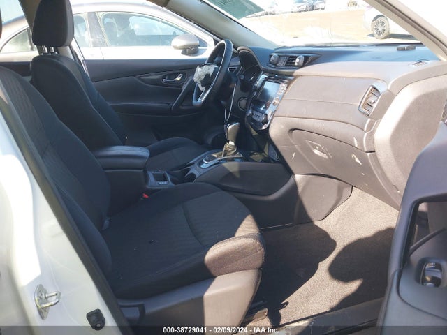 Nissan ROGUE SV 2019 5N1AT2MT3KC780794 Image 5