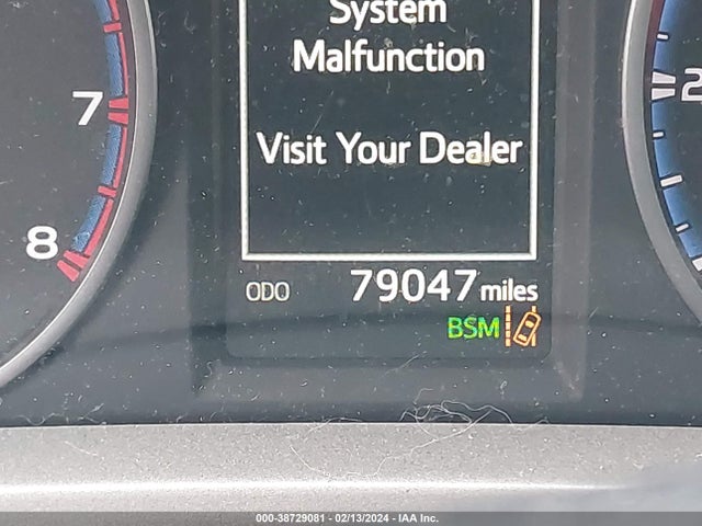 Toyota Rav4 Xle 2018 2T3RFREV7JW803271 Image 15