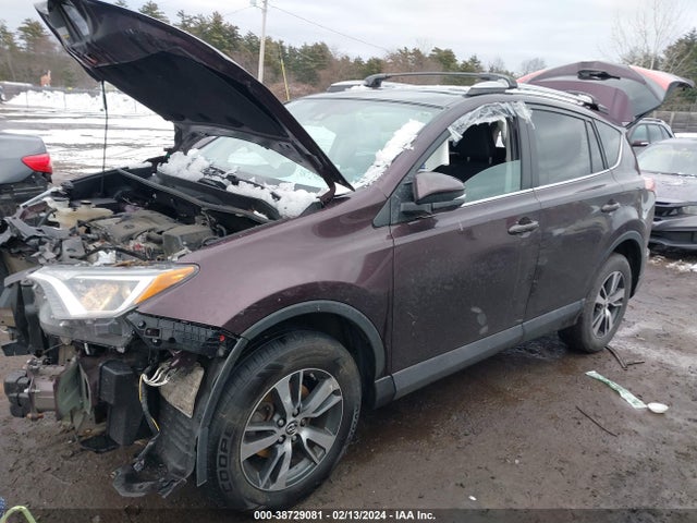 Toyota Rav4 Xle 2018 2T3RFREV7JW803271 Image 2