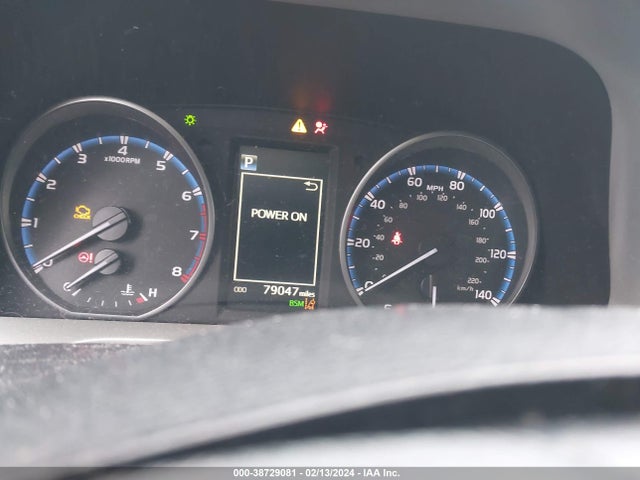 Toyota Rav4 Xle 2018 2T3RFREV7JW803271 Image 7