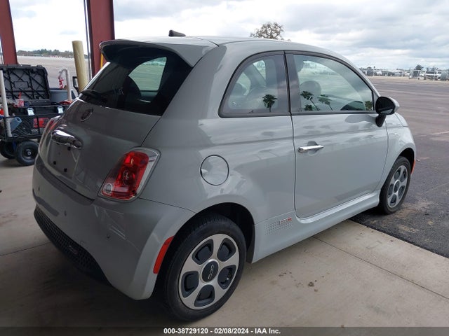 2017 FIAT 500E 3C3CFFGE3HT565619 Photo 3