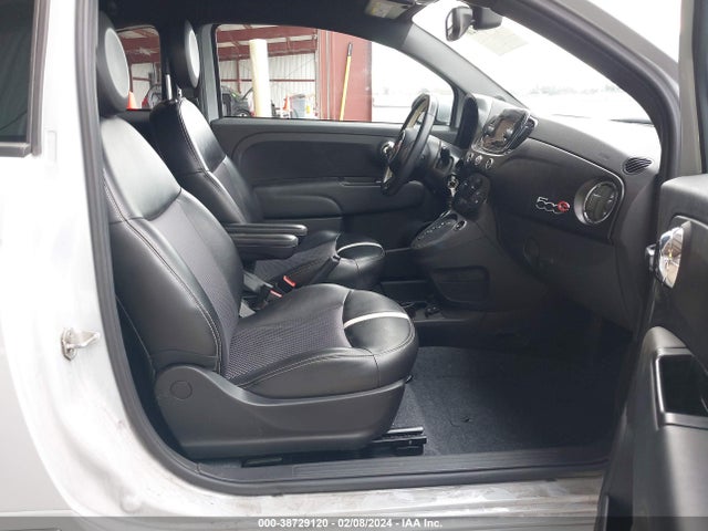 2017 FIAT 500E 3C3CFFGE3HT565619 Photo 4