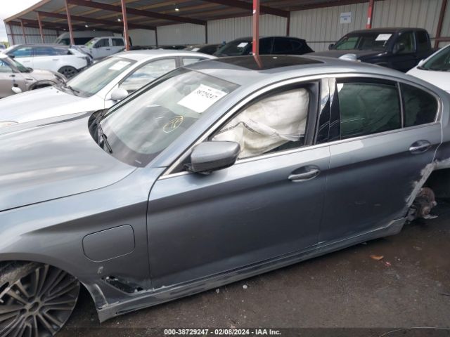 WBAJA9C52JB251814 BMW 530e Iperformance