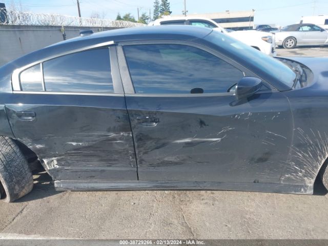 2C3CDXHG9JH281390 Dodge Charger Sxt Plus Rwd