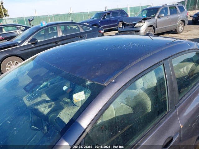 Honda CIVIC HYBRID 2015 19XFB4F23FE201198 Image 6