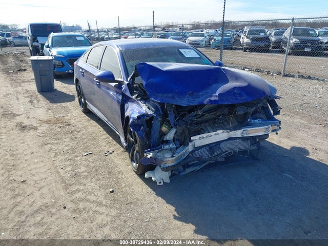 2019 1HGCV1F33KA123585 main image