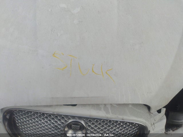 2011 JAGUAR XF SAJWA0HE7BMS01379 Photo 9